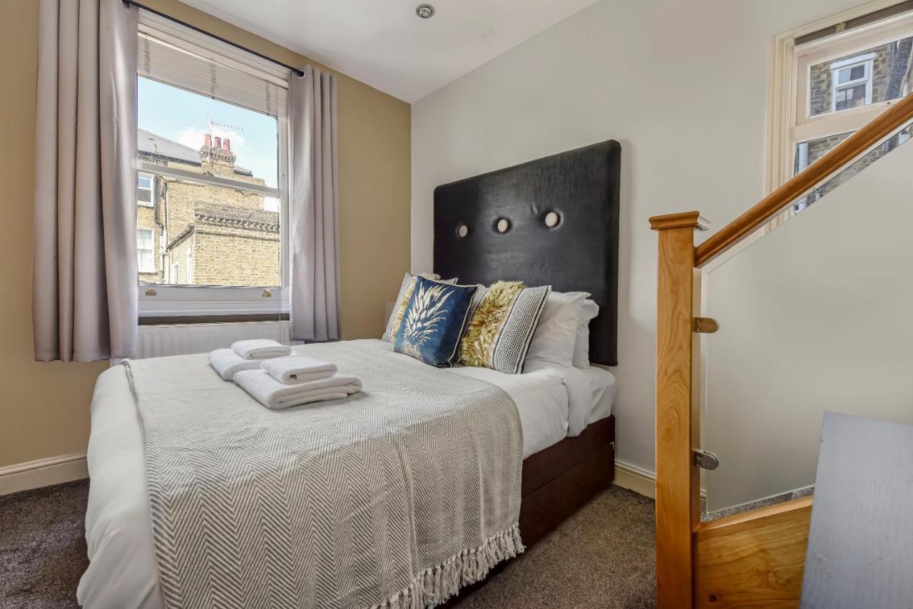The West Kensington Apartments London Bagian luar foto