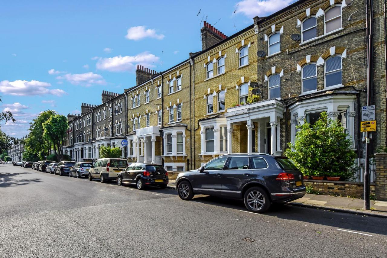The West Kensington Apartments London Bagian luar foto