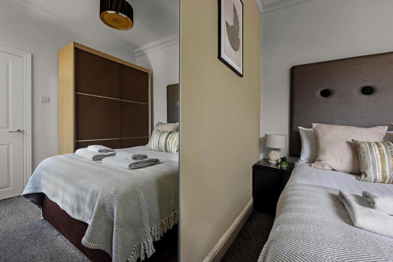 The West Kensington Apartments London Ruang foto